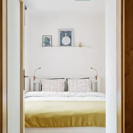 Apartment Lil With Tyn Cathedral View, Parking & Ac *
