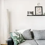 Apartman Lil With Stunning View, Parking & Ac By Easybnb Premium